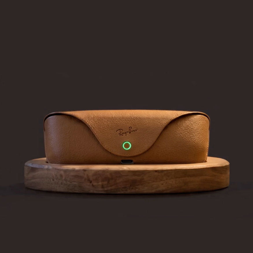 Charging Stand for Ray-Ban Meta Glasses — No. 01